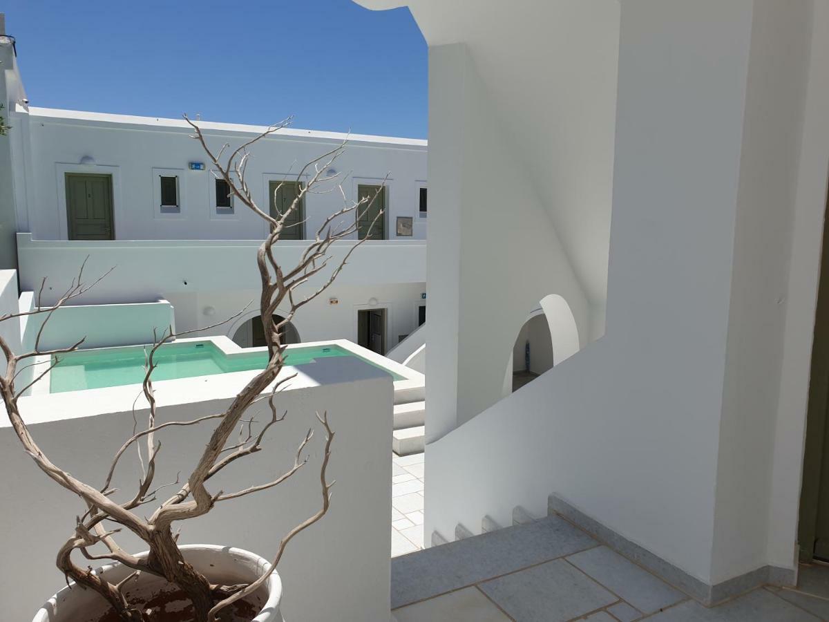 Artemis Antiparos Città